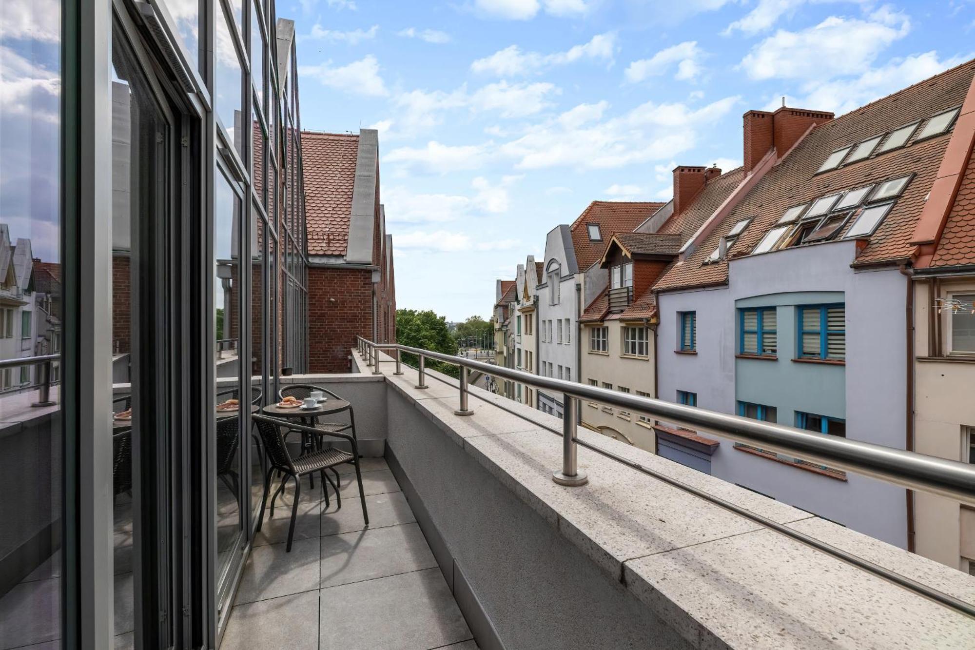 Gran & Marina Podzamcze Apartments Szczecin By Noclegi Renters Eksteriør billede